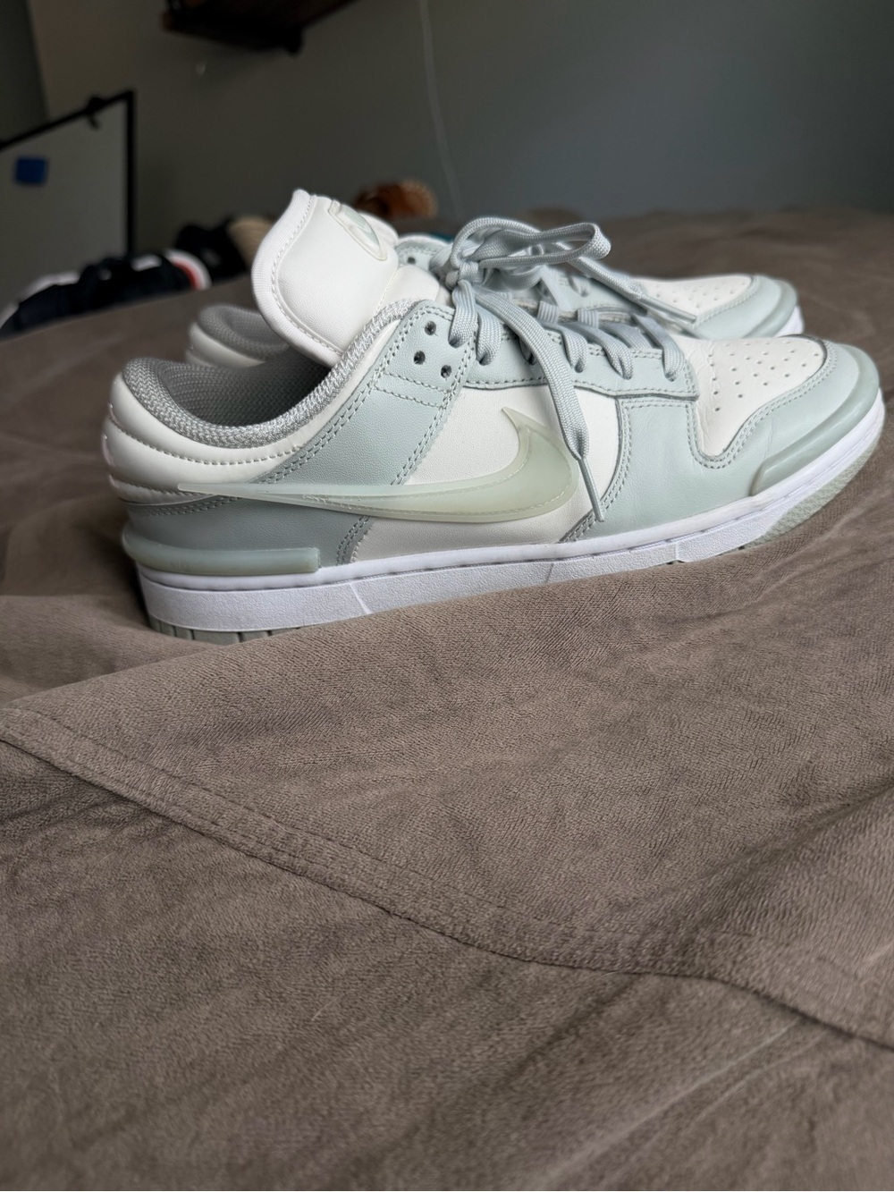 Nike Women’s Low-Top Sneakers in White and Light Green with Translucent Swoosh
